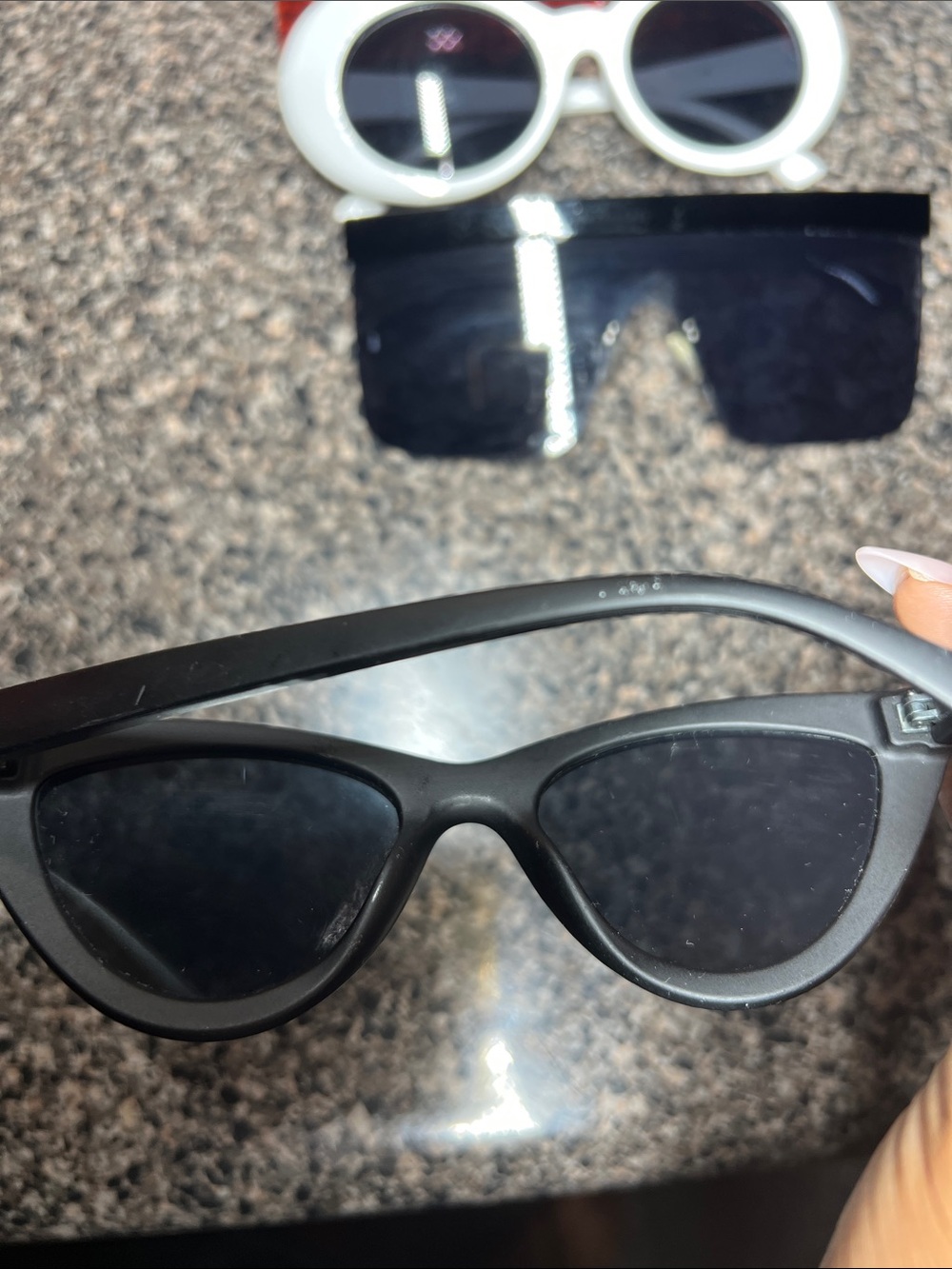Sunglasse bundle - Picture 3 of 3